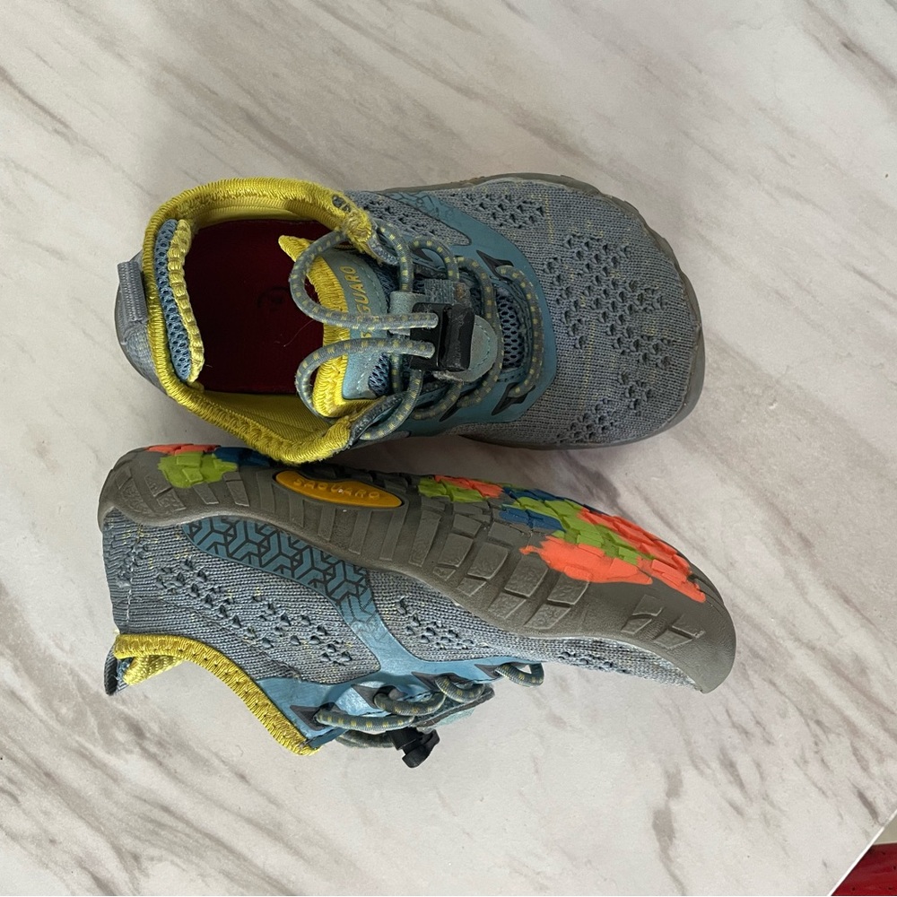 Toddler wide toe barefoot shoe blue and yellow - Picture 4 of 10
